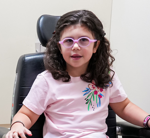 Chloe, SickKids patient