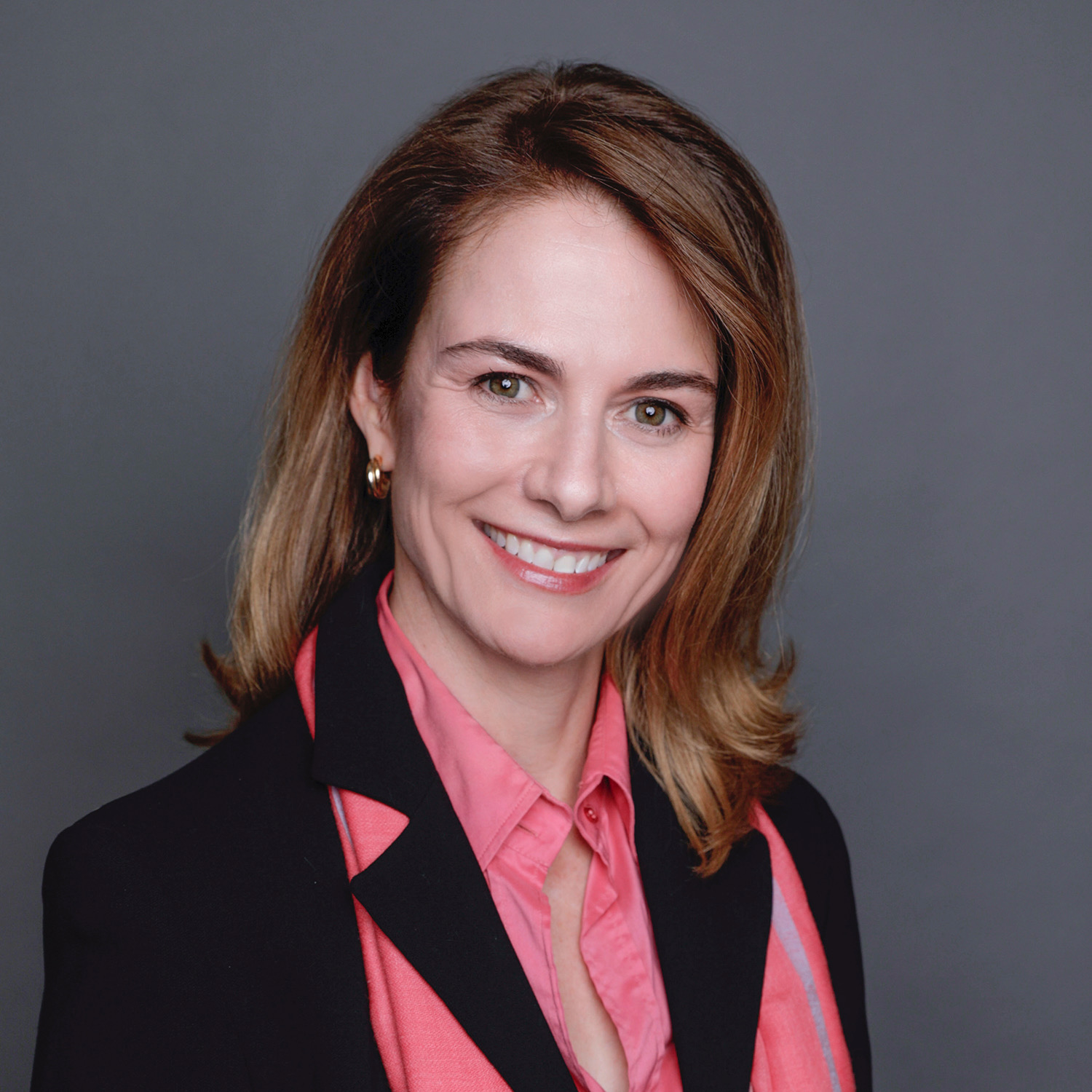 Clare Sellers headshot