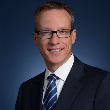 Derek Nelder headshot
