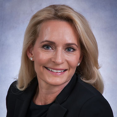 Lucinda Kogan headshot