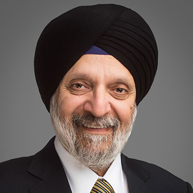 Sabi Marwah headshot
