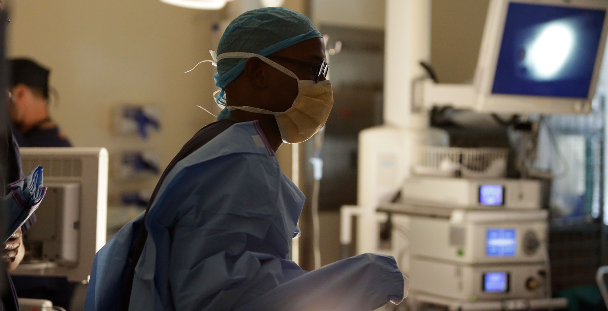 Doctor in operating room with scrubs